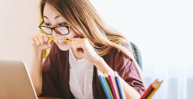 Diferença salarial entre homens e mulheres chega a 25,2% no Brasil