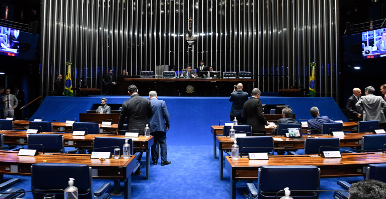 Urgência na aprovação do novo DPVAT é derrubada no Senado