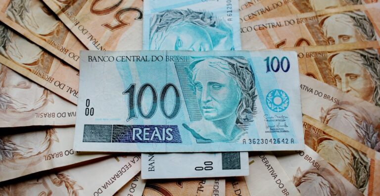 IRPF 2024: 2º lote de restituição é pago nesta sexta-feira (28)