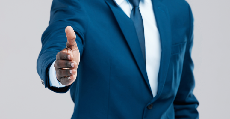Pesquisa revela que recrutadores costumam mentir para atrair talentos