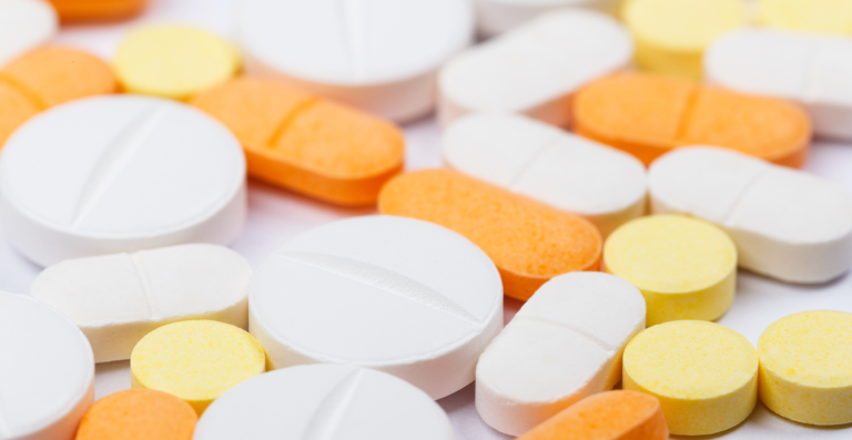Medicamentos ficam isentos de taxa para compras online de até US$ 50