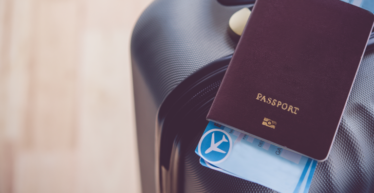 Bloqueio de CNH e passaporte por dívida é possível?