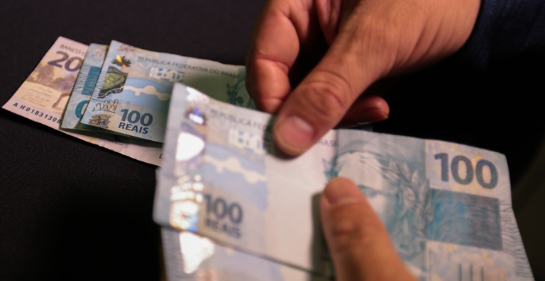 FGTS registra lucro recorde em 2023