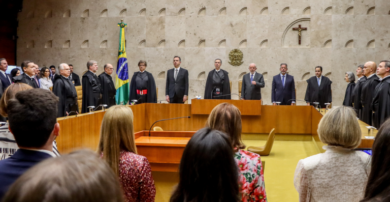 STF suspende análise sobre benefício do INSS e ITCMD