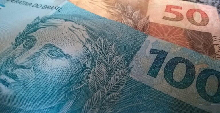 Receita abre nesta segunda-feira (23) consulta ao 5º lote de restituição do IRPF