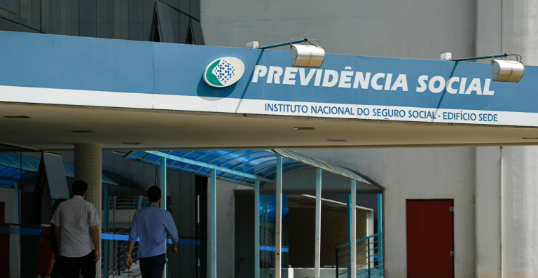 INSS permite exclusão de descontos indevidos em benefícios pelo Meu INSS