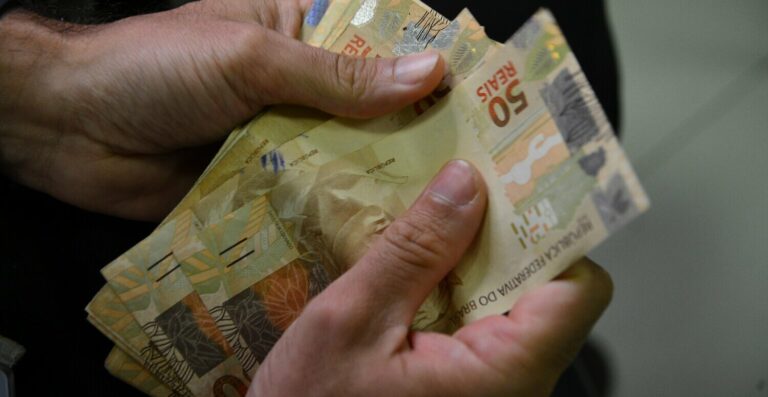 eSocial passa a ser usado por bancos para oferecer consignado a CLT