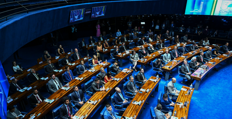 Fim da escala 6×1: Câmara debate PEC