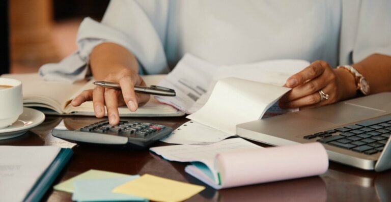 IR 2025: vale a pena declarar se eu não sou obrigado?