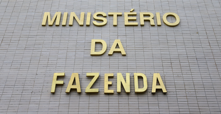 Governo libera plataforma para saque do Fundo PIS/Pasep