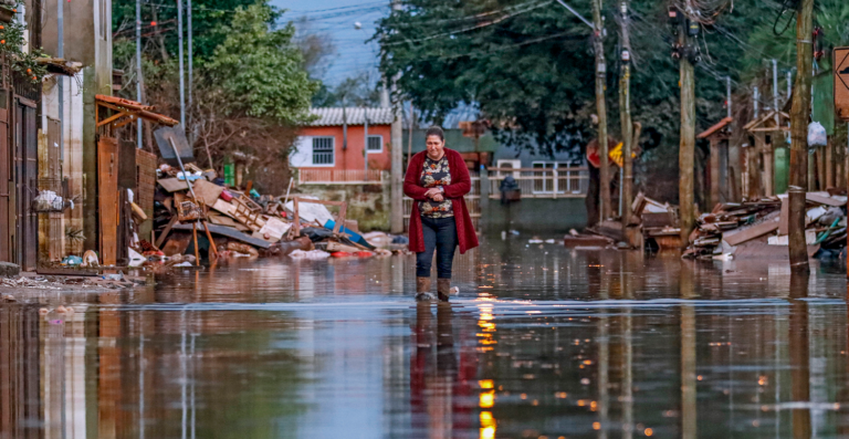 Proposta amplia saque do FGTS em casos de calamidade