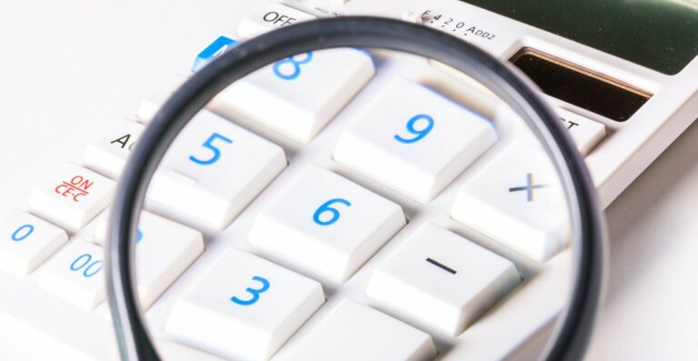 IRPF 2025: enviar a declaração com a pré-preenchida é a melhor ideia para atrasados