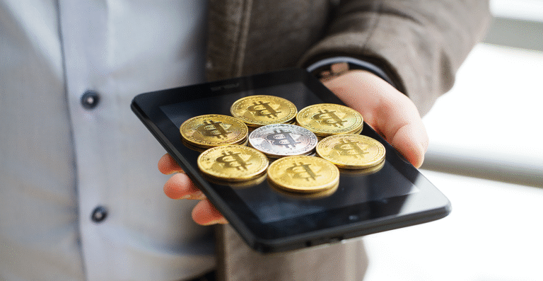 O papel do contador na era digital: adaptação às novas demandas dos criptoativos