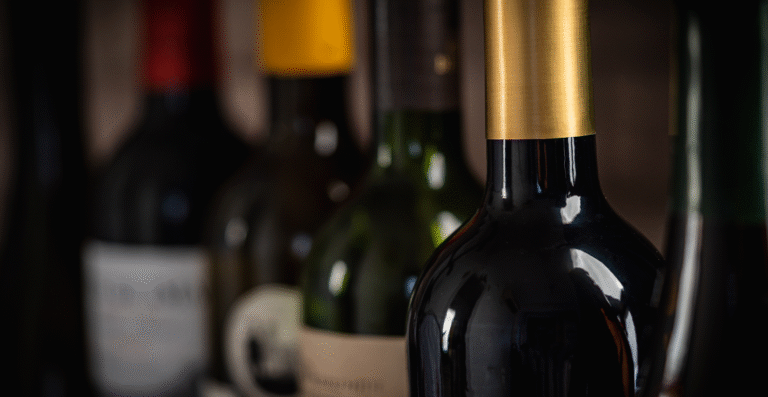 Escritório contábil envolvido em descaminho de vinhos importados