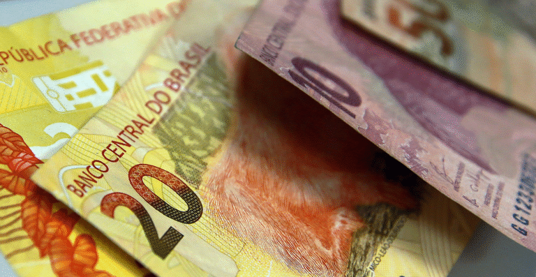 Governo e Congresso divergem em disputa sobre IOF e quem deve pagar por ajuste fiscal