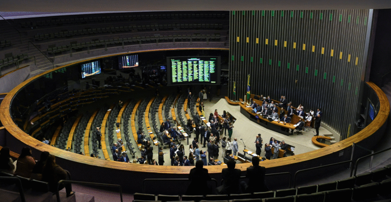 Congresso pode votar projeto que afasta limite de 5 anos para benefícios fiscais