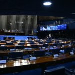 STF dá 180 dias para Congresso criminalizar retenção dolosa de salário