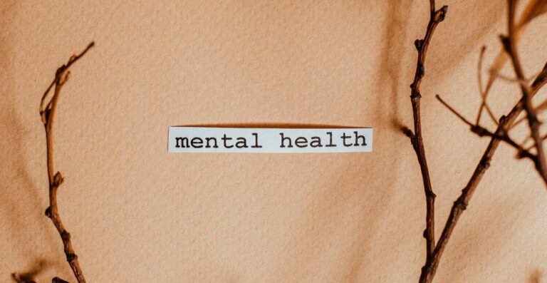 Advogados e contadores: atuação estratégica em saúde mental no trabalho