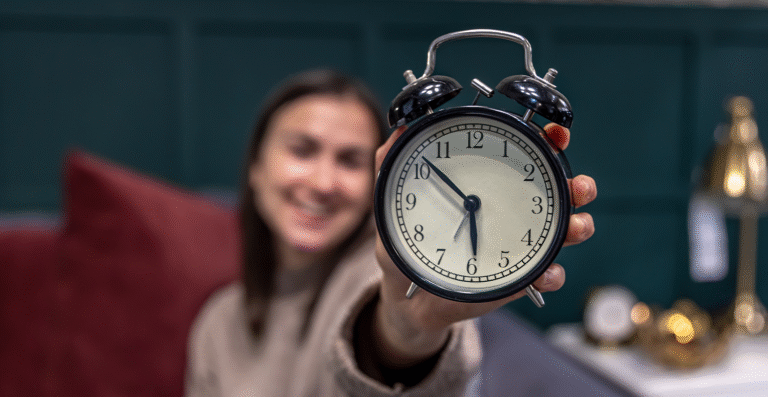 Banco de horas ou hora extra? Fique por dentro das diferenças e permissões