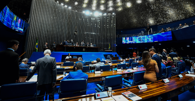PL que amplia isenção do IR pode entrar em vigor em 2026
