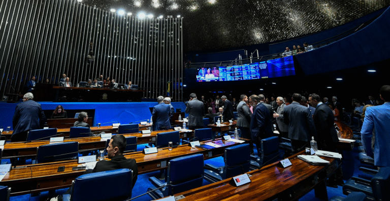 Tabela do Simples Nacional pode ser atualizada na Câmara