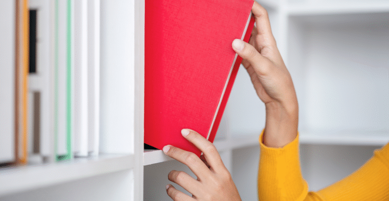 8 livros essenciais para estudar contabilidade