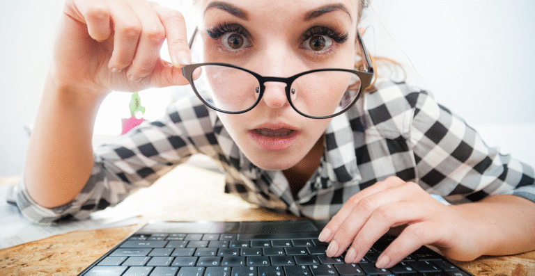 Demissões no Itaú expõem polêmica sobre monitoramento digital