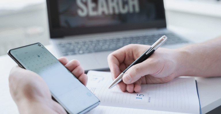 OpenAI lançará plataforma de empregos com IA para competir com o LinkedIn