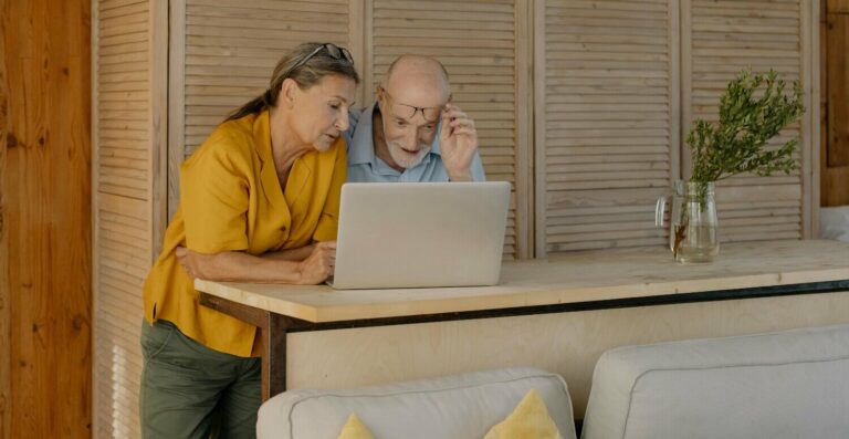 Devolução de R$ 1,5 bilhão a aposentados: avanço, mas falhas persistem