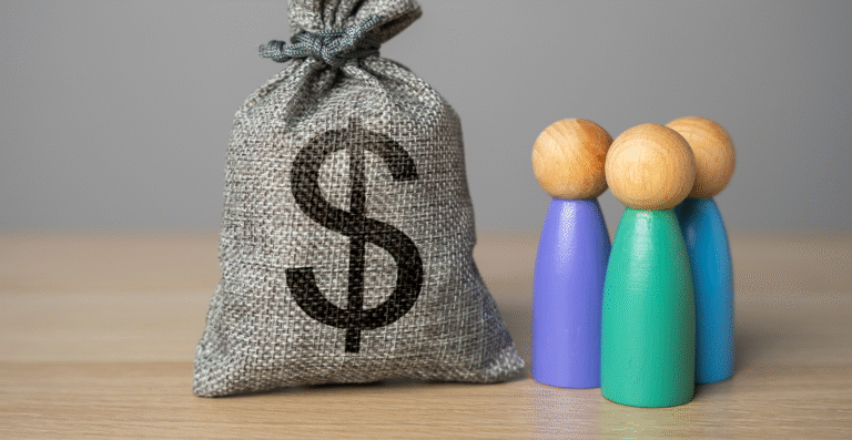 Veja como consultar quem recebe o lote extra do abono salarial PIS/Pasep meta: