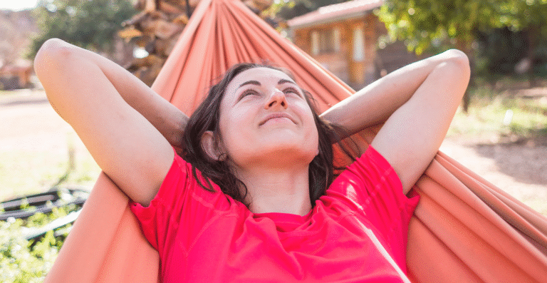 Novembro terá três feriados nacionais; o que muda para quem trabalha