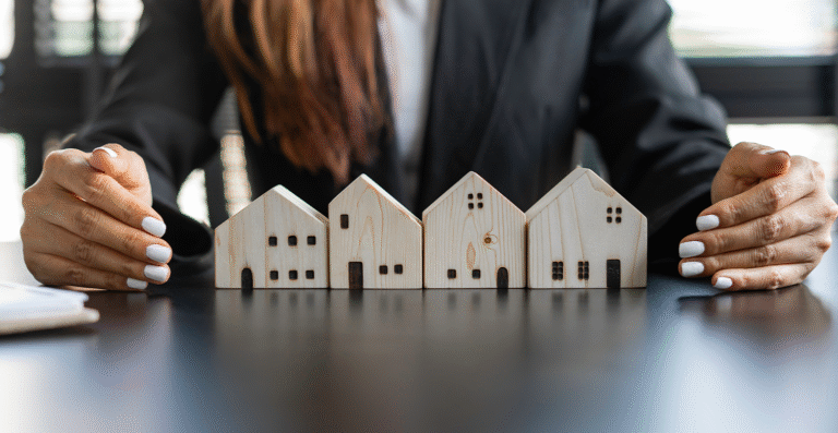 Permuta imobiliária e Imposto de Renda: entenda os efeitos nas operações com e sem torna