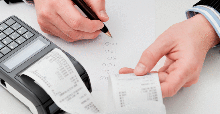 Setores sem nota fiscal eletrônica ficam fora da primeira fase da CBS