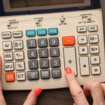 Nova regra soma renda da pessoa física ao MEI; veja como evitar pagar mais impostos