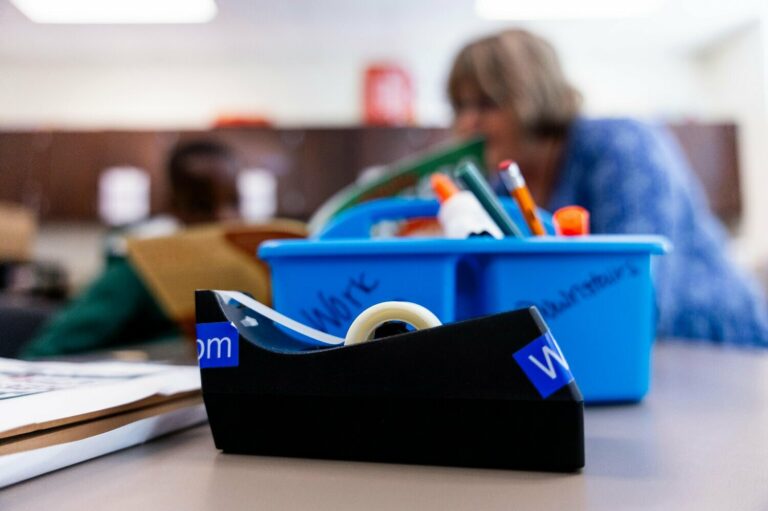 Nova isenção do IR pode atingir 65% dos professores