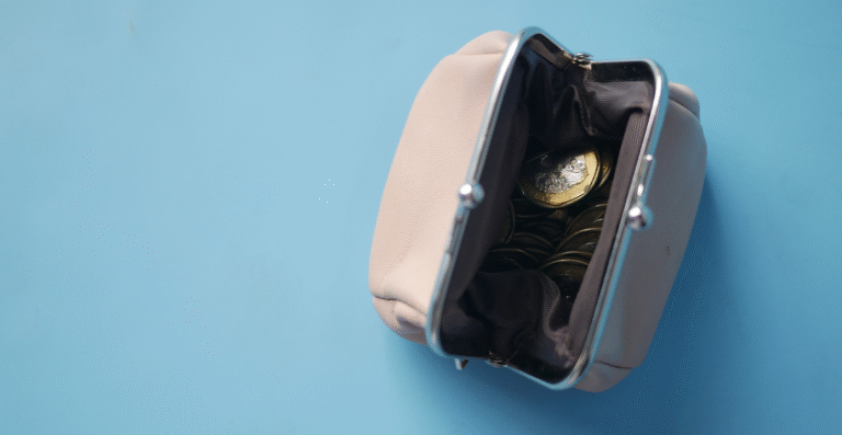 Não recebeu o 13º salário ainda? Saiba o que fazer