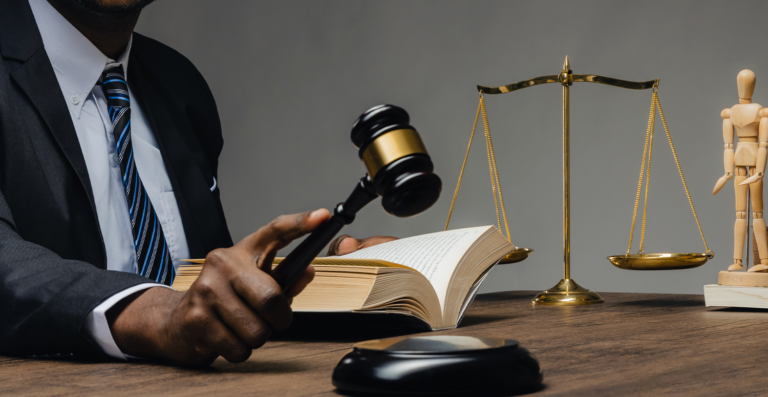 Contadores pedem ao Fisco que Lei das SAs prevaleça sobre isenção do IR