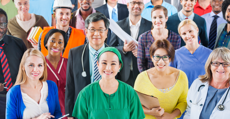 Mudanças no mercado de trabalho até 2030 indicam novas profissões