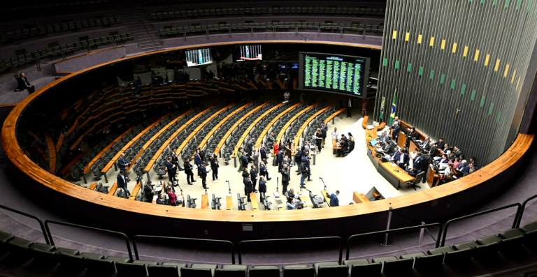 Câmara aprova novas regras para Empresa Simples de Crédito