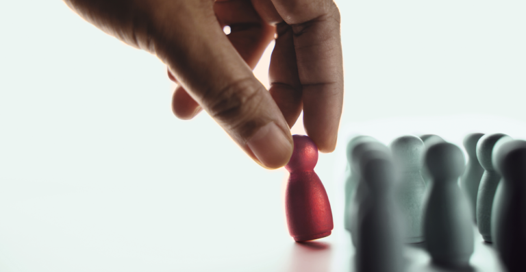 Do bastidor ao protagonismo: o DP que assume lugar