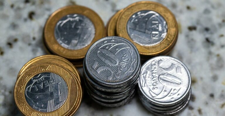 PAT: Receita Federal afasta limite de dedução e amplia benefício