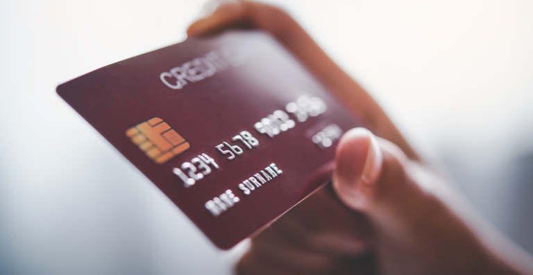 RFB nega suspensão de contas e cartões