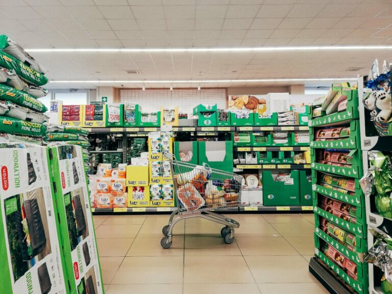 Teses tributárias que elevam o caixa dos supermercados