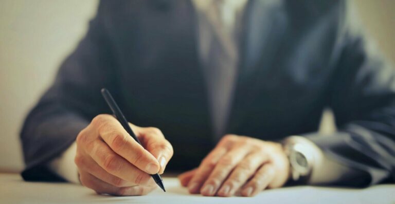 Venda de processo trabalhista: alternativa legal para receber indenização