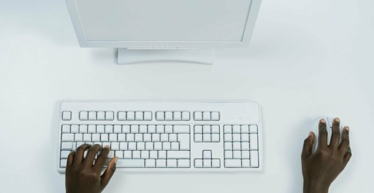 Empresas integram TI, segurança e automação para reduzir custos