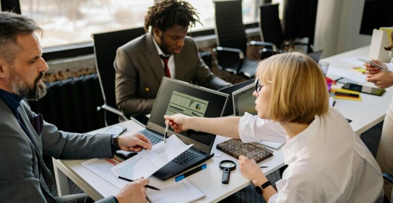 Reforma Tributária: 5 práticas para empresas na transição