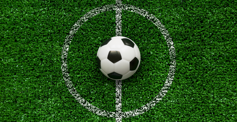 Como evitar riscos trabalhistas com mudanças de horário na Copa?