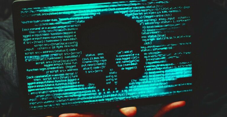 Golpe da Copa: mais de 4.300 sites falsos usam a marca FIFA para roubar torcedores