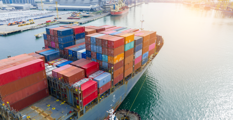 Governo lança fundo para ampliar crédito às exportações de MPMEs