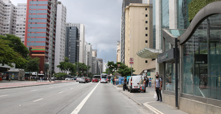 Feriado de 9 de julho fecha bancos e INSS em São Paulo